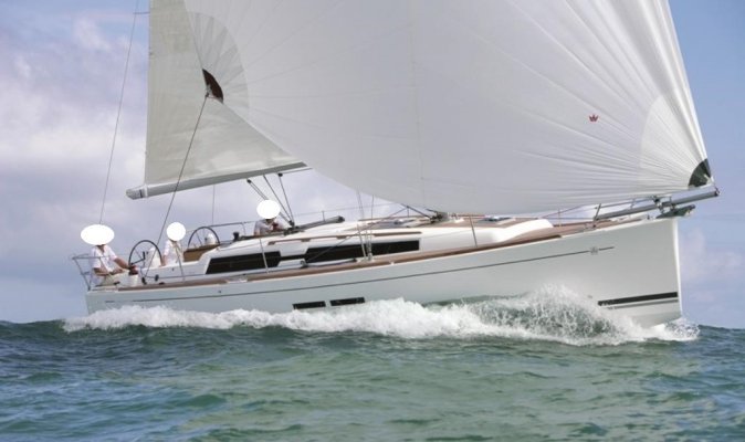 DUFOUR 382 GRAND' LARGE 2015