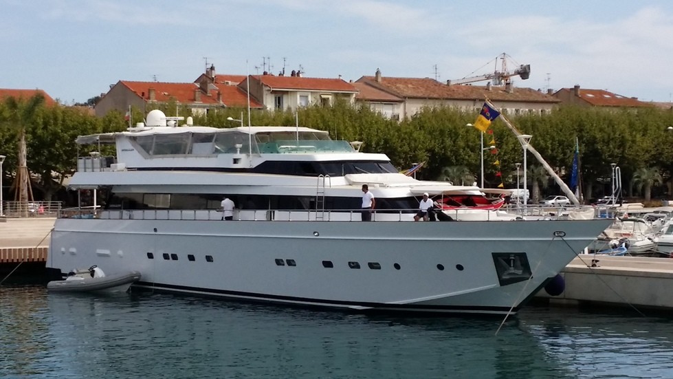 cantieri yacht italiani