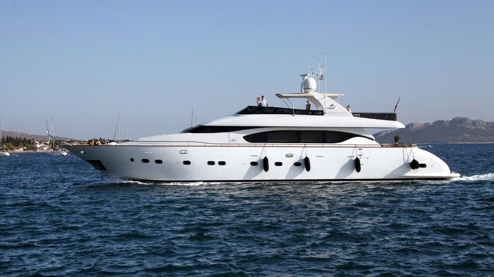 maiora 90 yacht