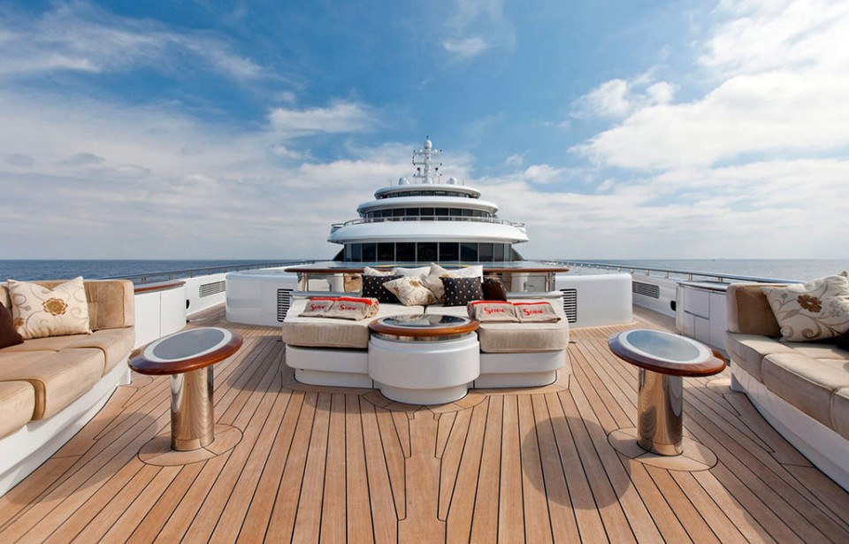 5 deck yacht
